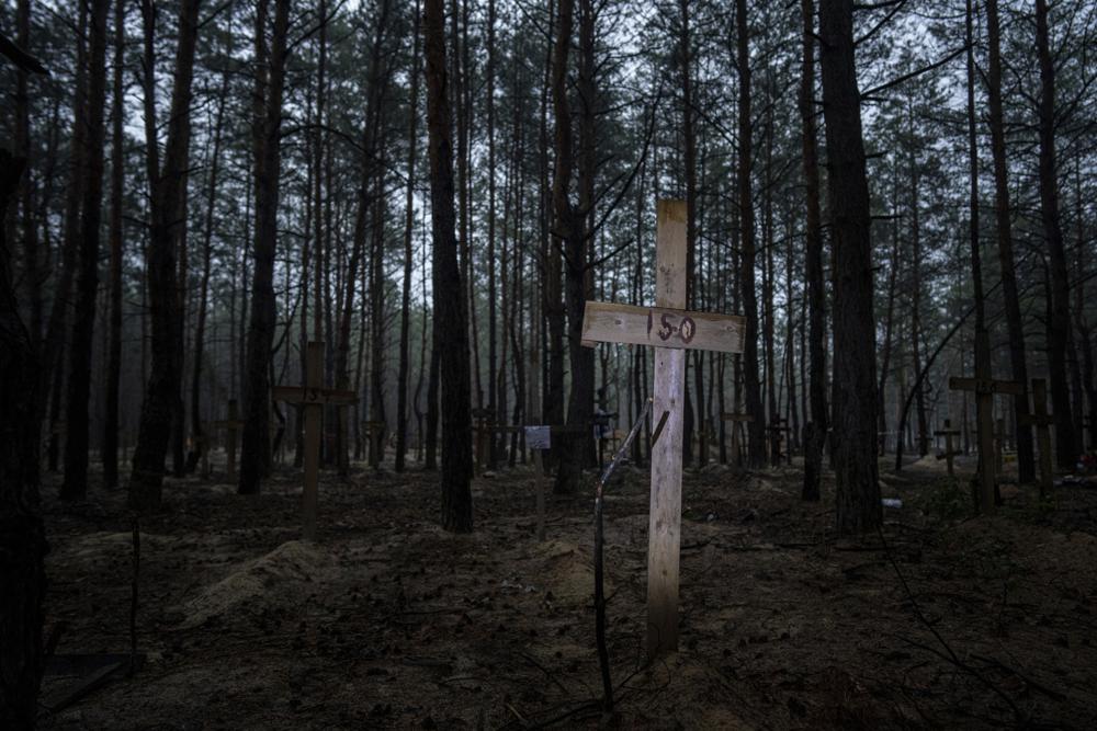 Day 205: Mass Burial Site Discovered Near Recently Recaptured Izyum in Kharkiv Region