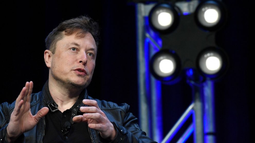 Elon Musk Claims the SEC is Muzzling his Tweets