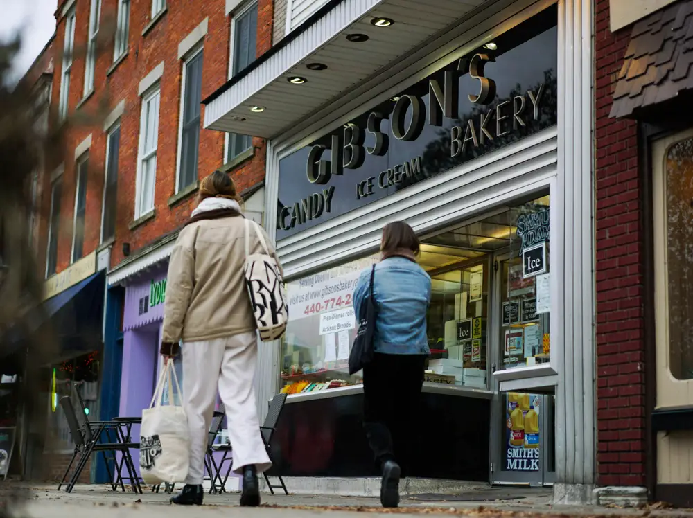 Oberlin College to Pay $36M to Bakery Over Racism Claims