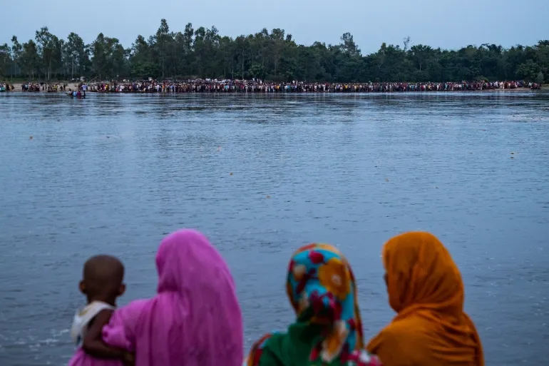 Bangladesh: At Least 50 Killed in Boat Capsize