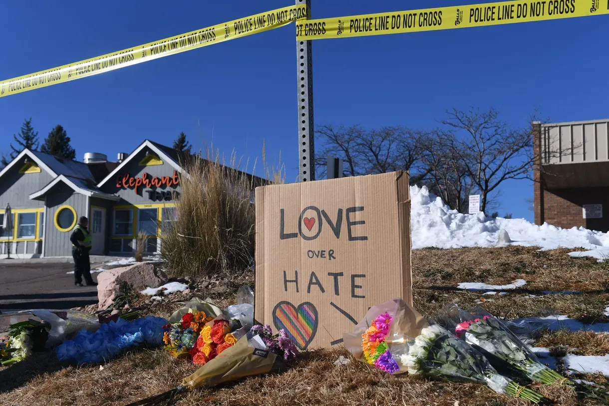 Colorado: 5 Dead in LGBTQ+ Nightclub Shooting