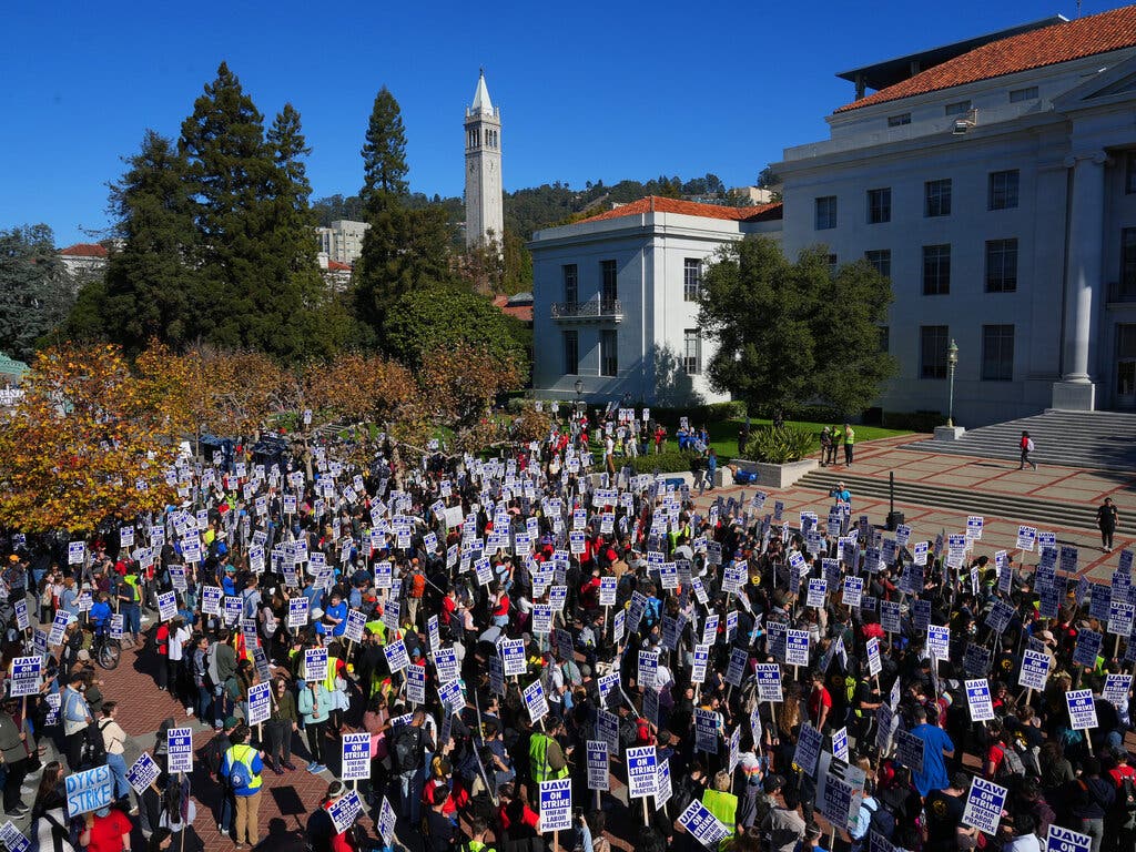 Univ. of Calif. Academic Workers Strike for Pay, Benefits