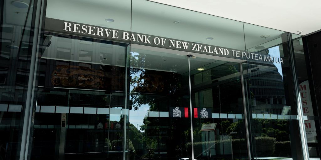 New Zealand Delivers Record Rate Hike to Fight Inflation, Flags 2023 Recession