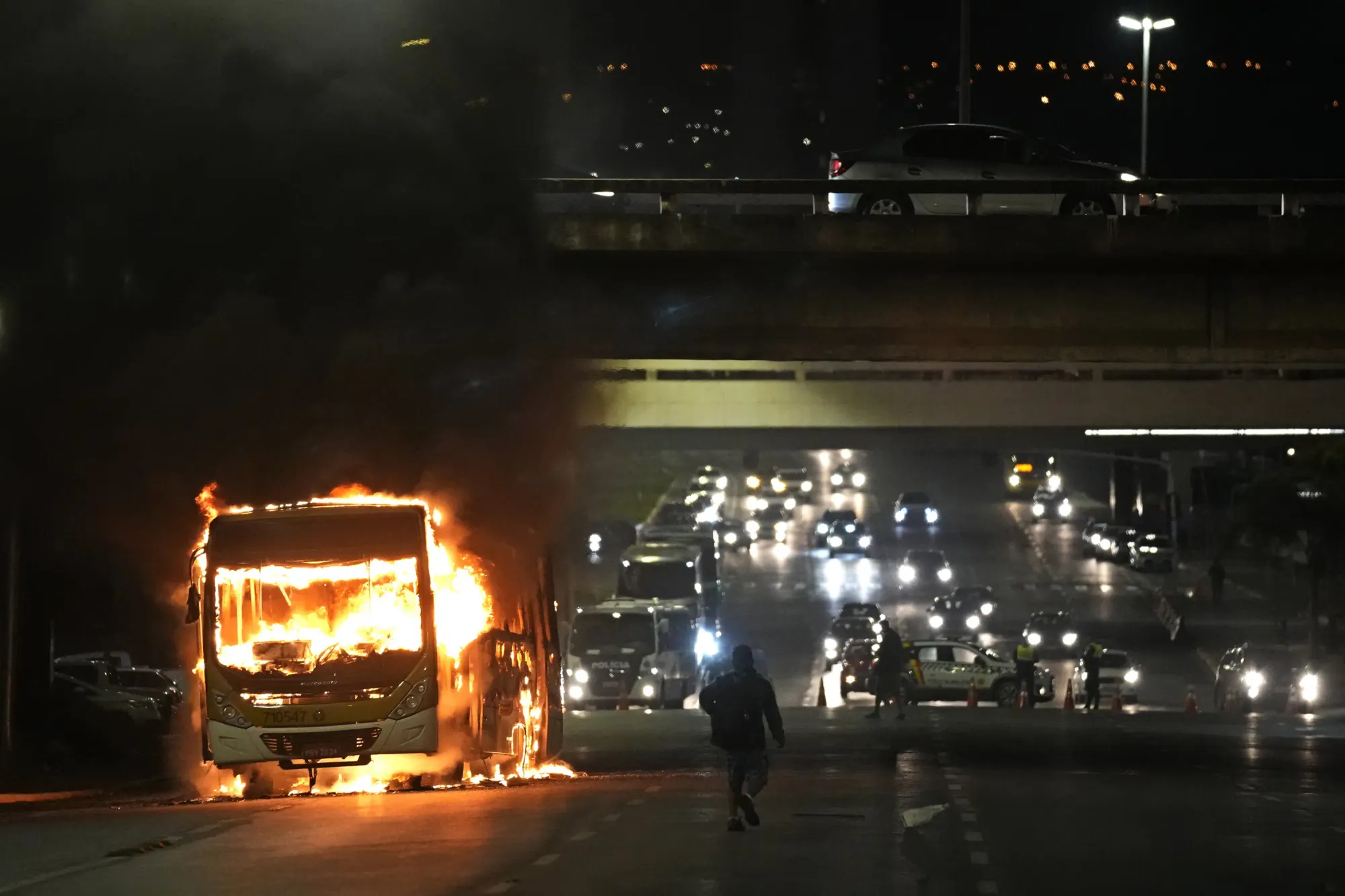 Brazil: Bolsonaro's Supporters Attack Police HQ