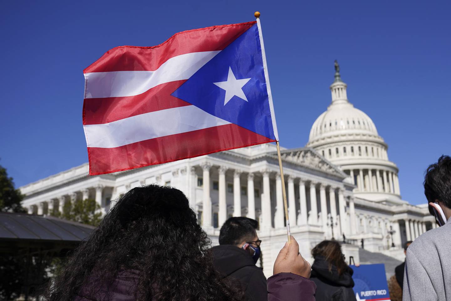 US House Approves Puerto Rico Referendum Bill