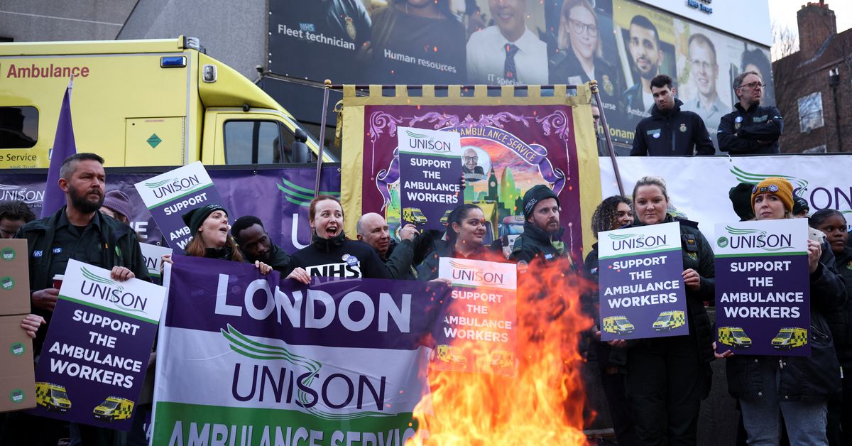 UK: Ambulance Workers Stage Mass Strike