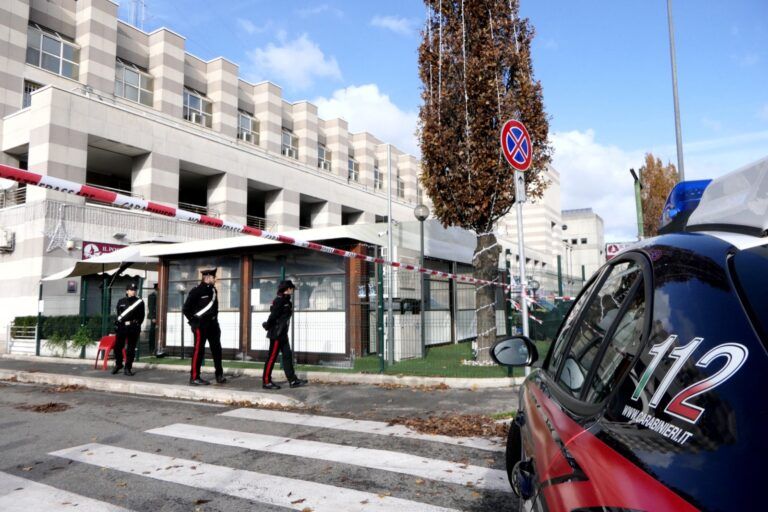 Italy: Gunman Kills Three Women In Cafe Shooting