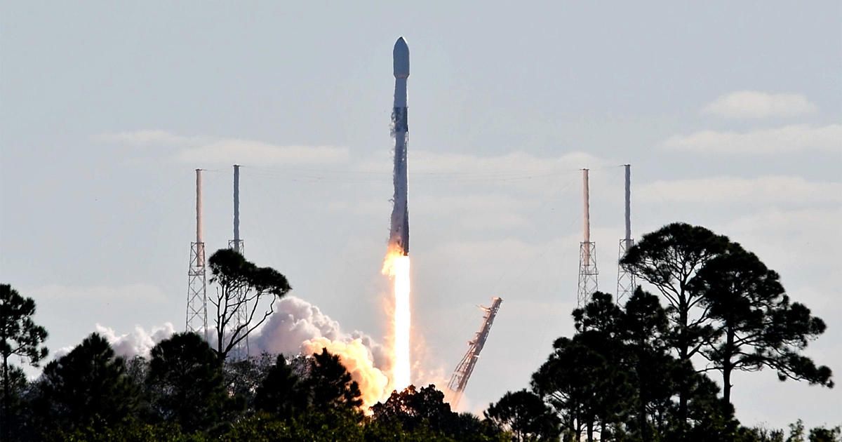 SpaceX Kicks Off ’23 by Launching 114 Satellites