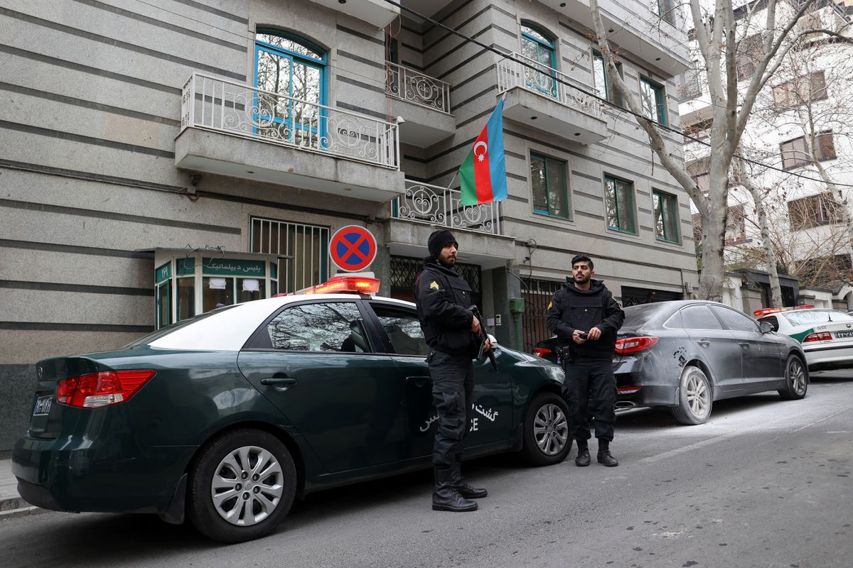 Security Guard Killed in Attack on Azerbaijan's Tehran Embassy