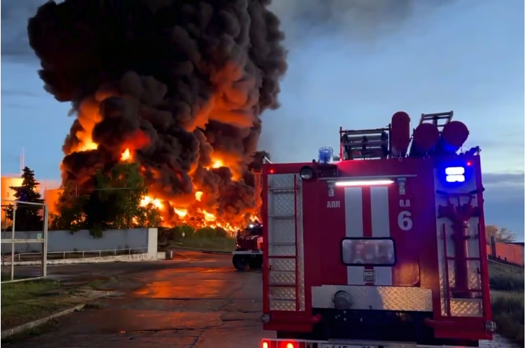 Fire at Crimean Fuel Tanker After Alleged Drone Attack