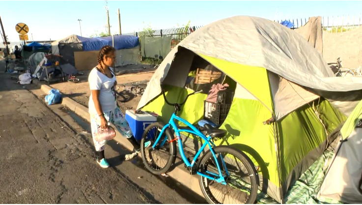 Phoenix to Start Clearing Downtown Homeless Camp