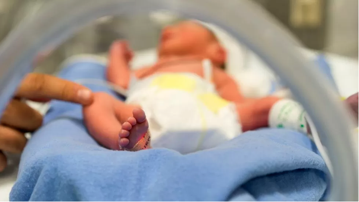 UK: First Baby Born From Three People's DNA