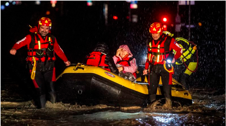 Italy: At least 13 dead and 20K Homeless in Flooding