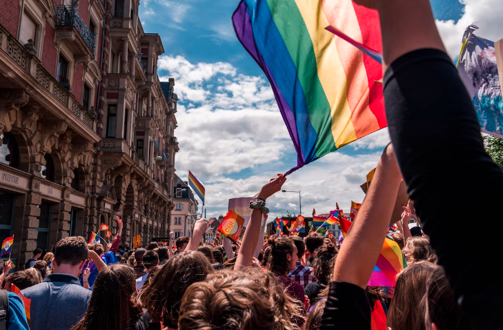 US: Advocacy Group Declares Emergency for LGBTQ+ Community