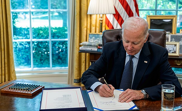 Biden Signs Executive Order Protecting Access to Contraception