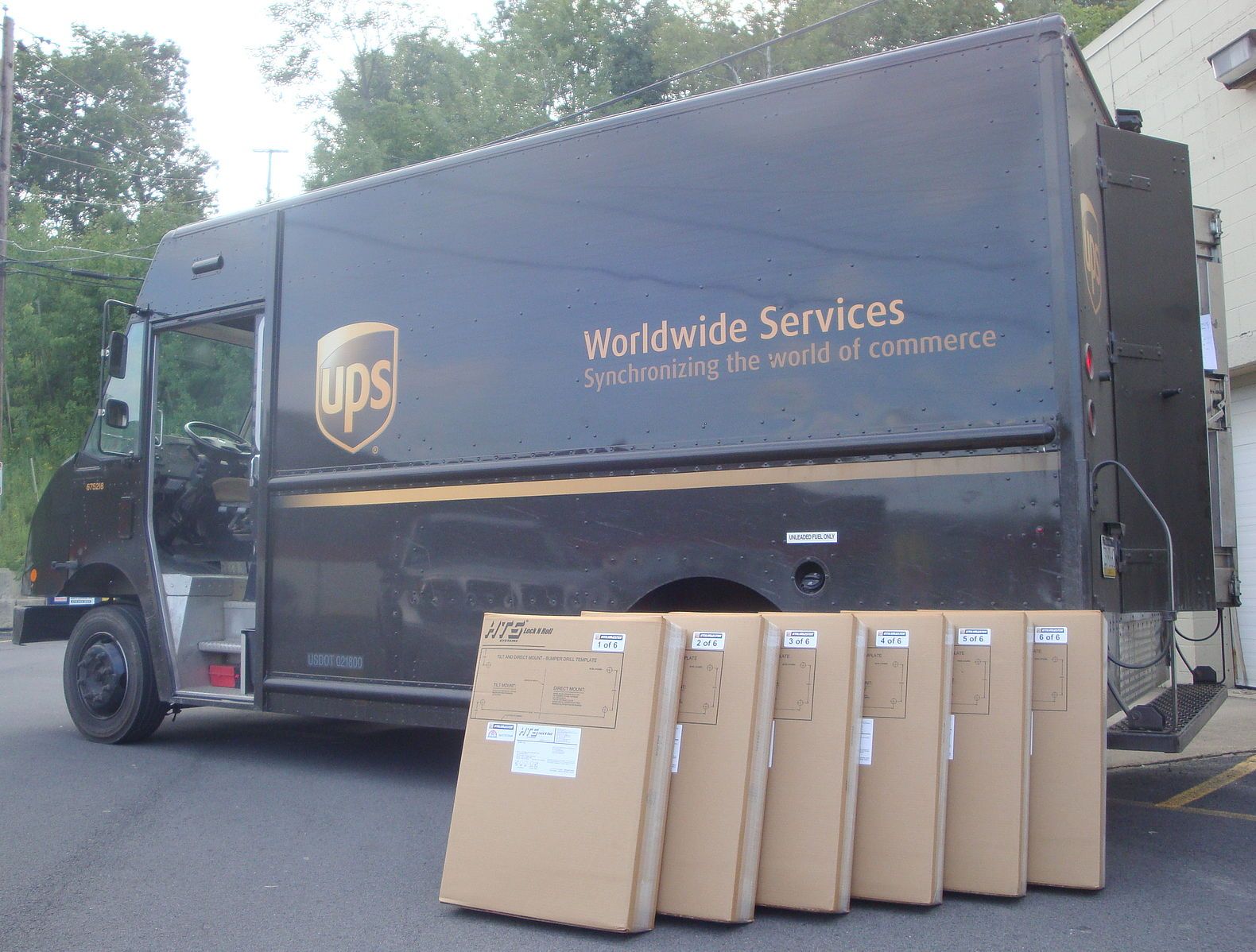 UPS and Teamsters Avert Strike With 5-Year Deal