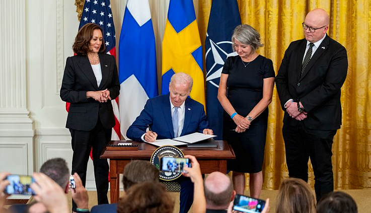 Biden Voices Support for Sweden's NATO Bid Ahead of Key Summit