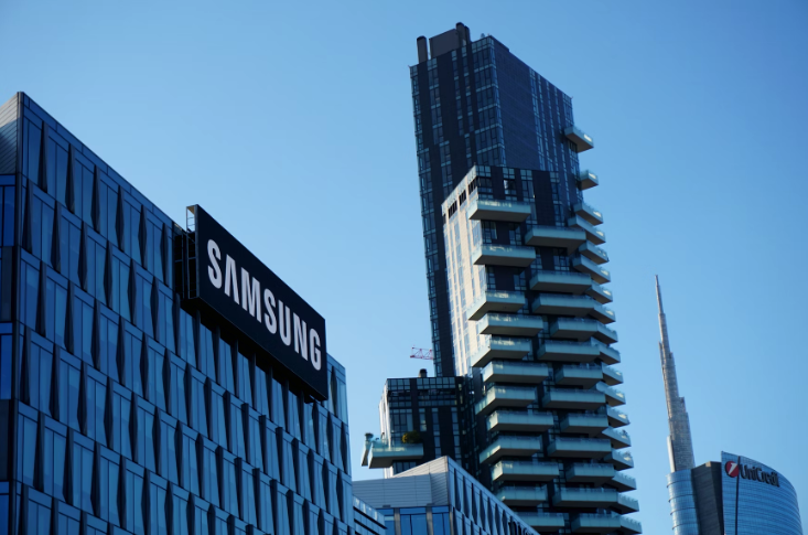 Samsung Logs 96% Drop in Q2 Profit Amid Chip Oversupply