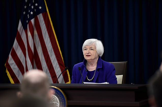 Yellen Urges China to Adopt Market Reforms, Says US Not Decoupling