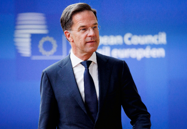 Dutch PM Rutte Meets King After Government Collapse