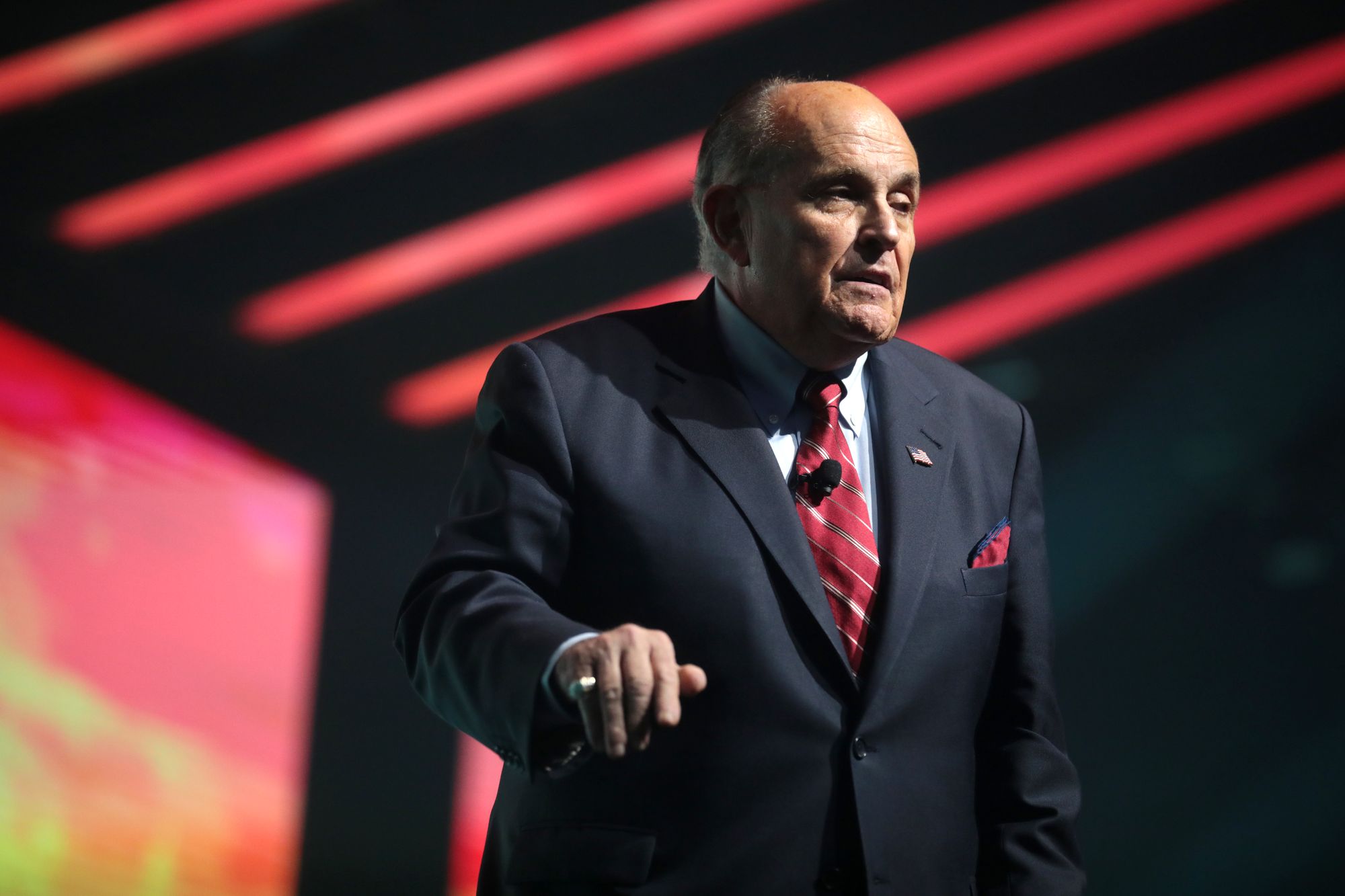 Giuliani Surrenders in Georgia