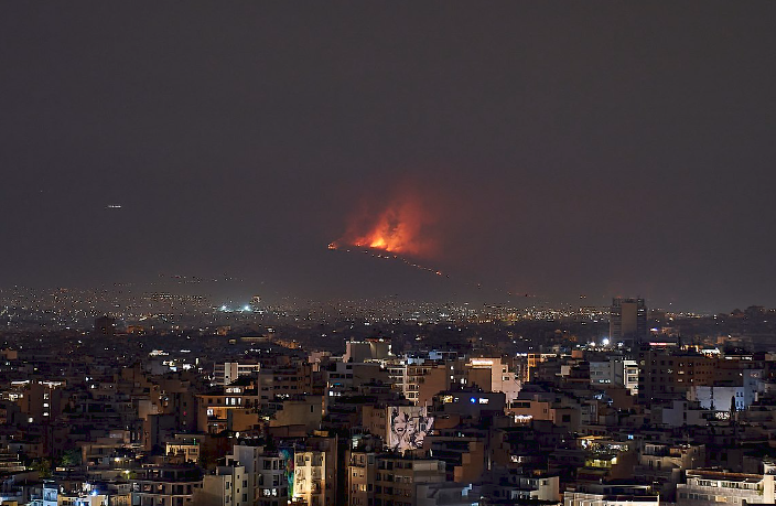 Greece: Wildfires Highlight the Plight of Asylum Seekers