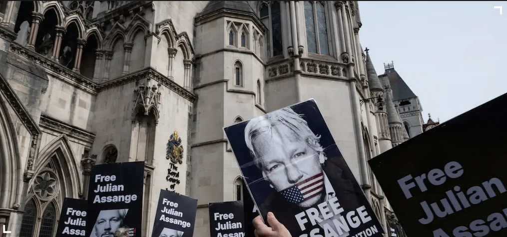 UK High Court Delays Decision on Assange US Extradition