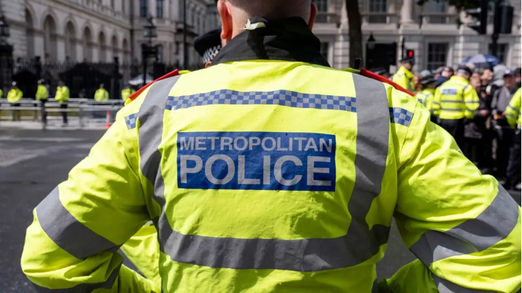 UK Sacks Nearly 600 Police Officers for Misconduct