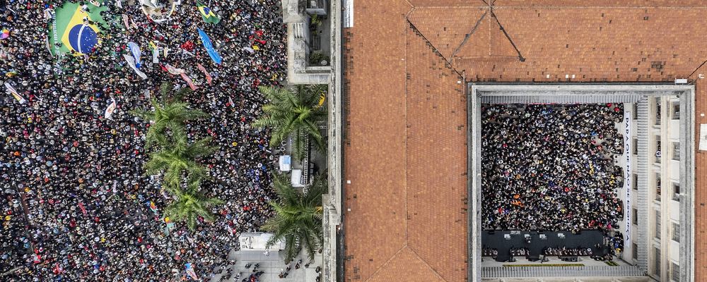 Brazil: Thousands Rally Ahead of Elections post image