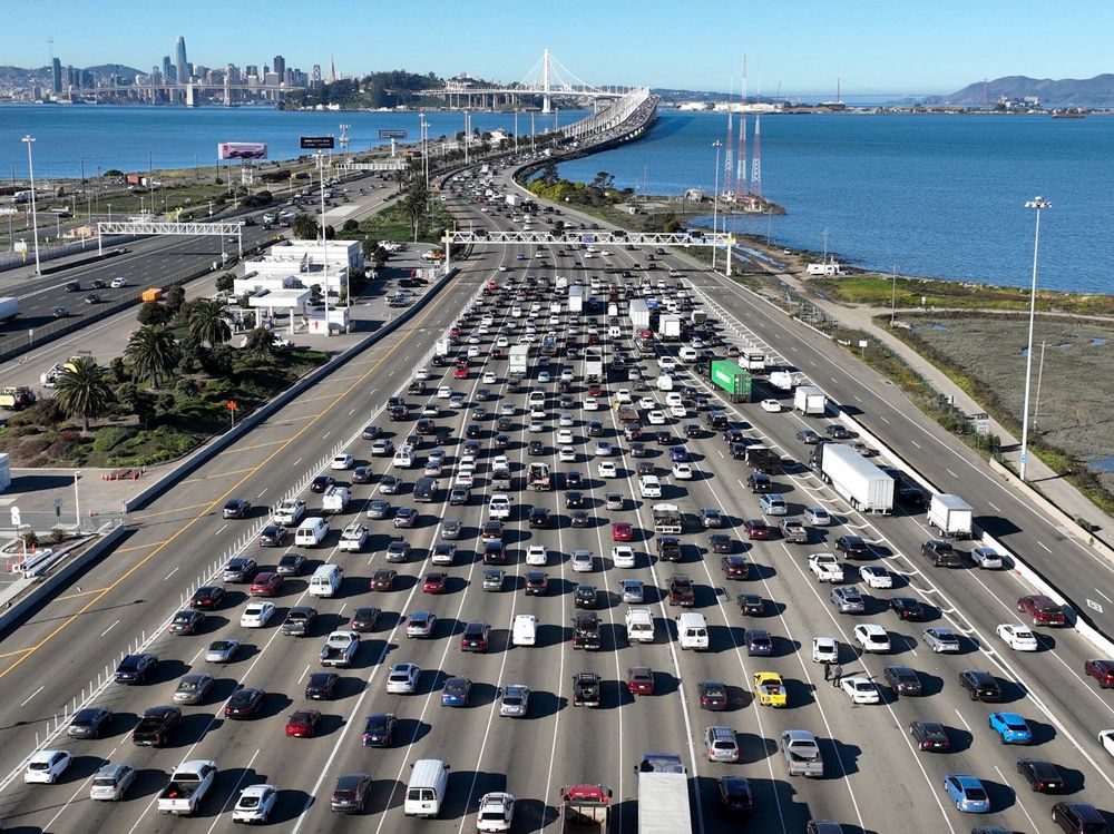 California to Ban Sale of New Gasoline Cars post image