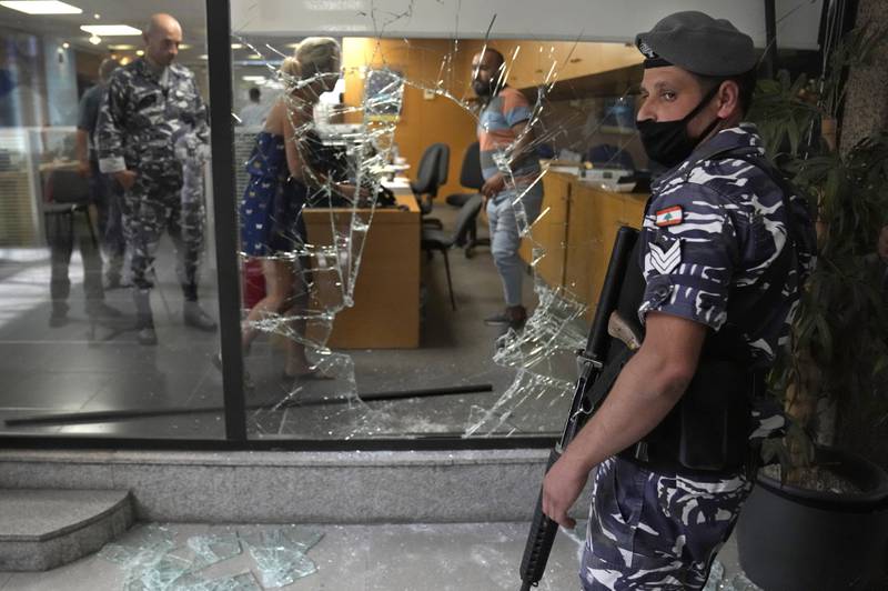 Depositors Storm Banks Across Lebanon post image