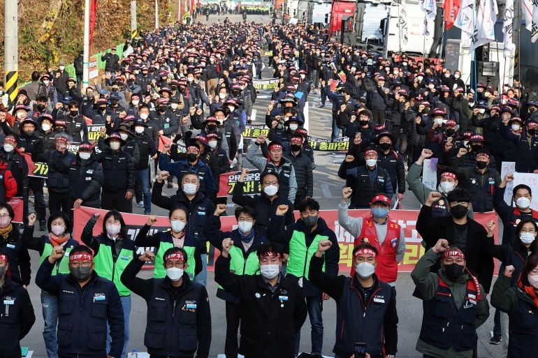 South Korea Trucker Strike: Pres. Yoon Threatens 'Back to Work' Order post image