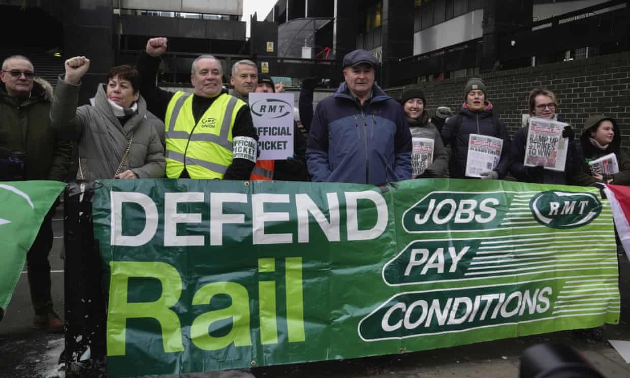 UK Rail Workers Resume Strike as Negotiations Stall post image