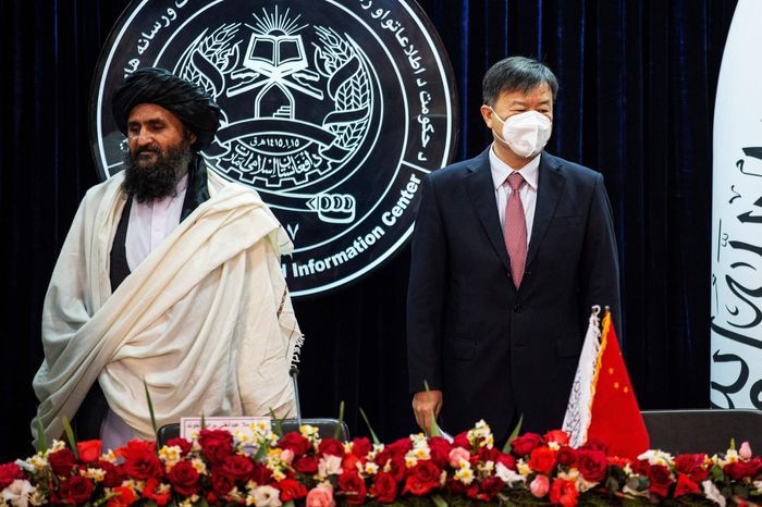 Afghanistan, Chinese Company Sign Oil Extraction Deal post image