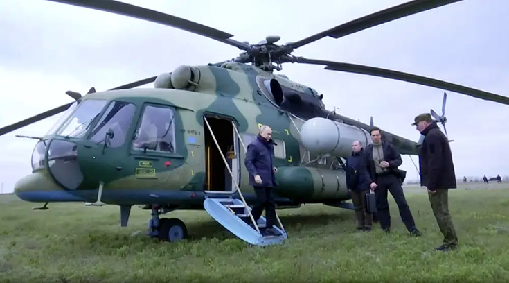 Putin Visits Troops in Russian-Controlled Regions of Ukraine post image