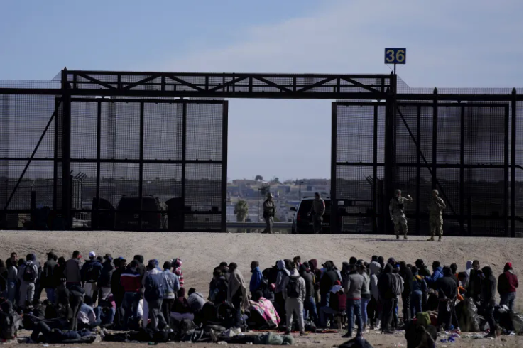 US to Open Migrant Centers in Latin America, Expedite Deportations post image