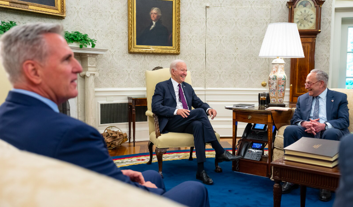 Biden, McCarthy Draw Closer to Debt Ceiling Deal post image