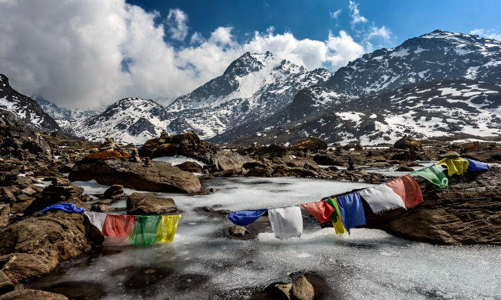 Nepal: Everest Season One of Deadliest Recorded post image