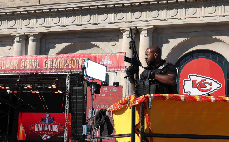 Super Bowl Parade Shooting: 2 Charged With Murder post image