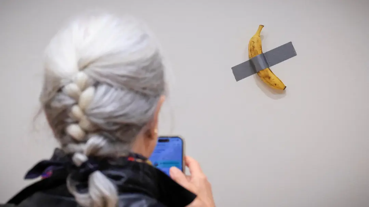 Banana Taped to Wall Sells for $6.2M at Sotheby's post image