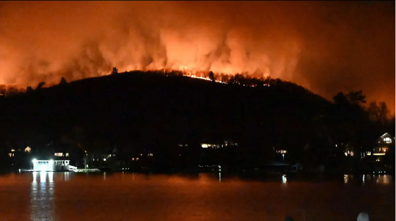 Wildfires Burn on Both US Coasts post image